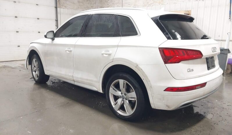 
								2018 Audi Q5 full									