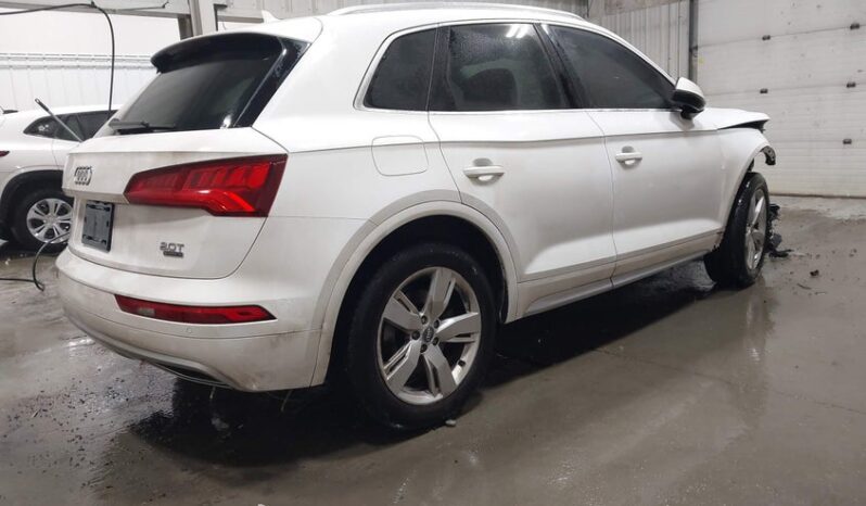 
								2018 Audi Q5 full									