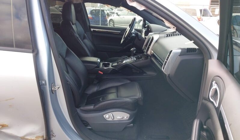 
								2017 Porsche Cayenne full									