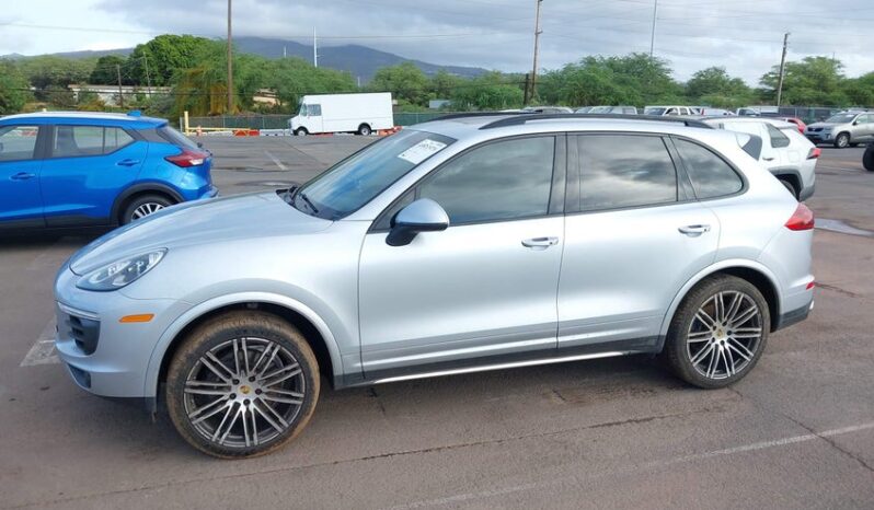
								2017 Porsche Cayenne full									