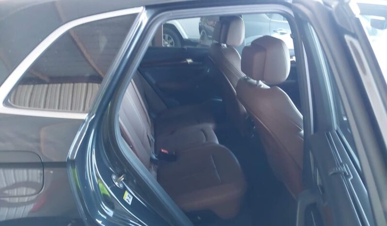 
								2018 Audi Q5 full									