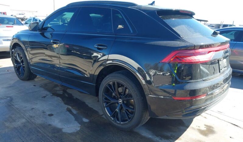 
								2021 Audi Q8 full									