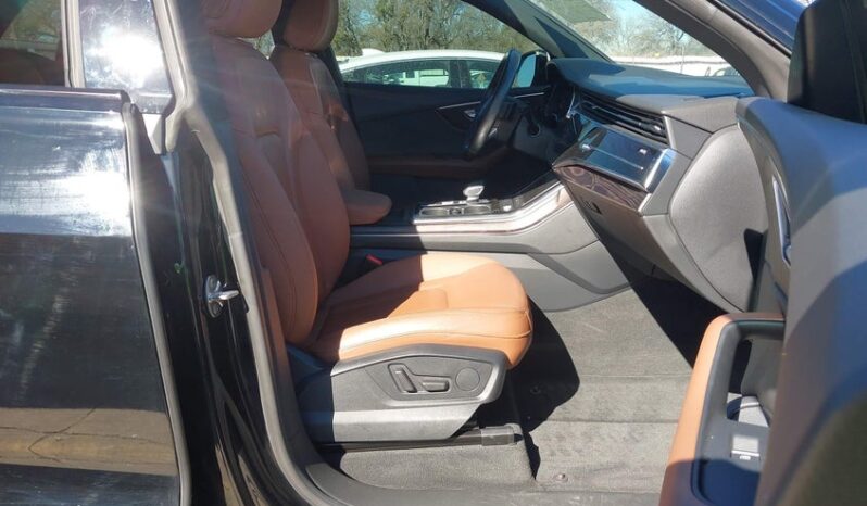 
								2021 Audi Q8 full									