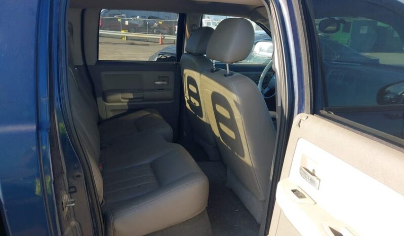 
								2005 Dodge Dakota full									