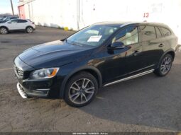 
										2018 Volvo V60 cross country full									