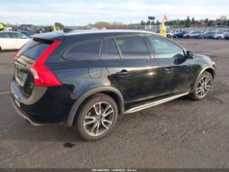 
										2018 Volvo V60 cross country full									