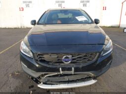 
										2018 Volvo V60 cross country full									