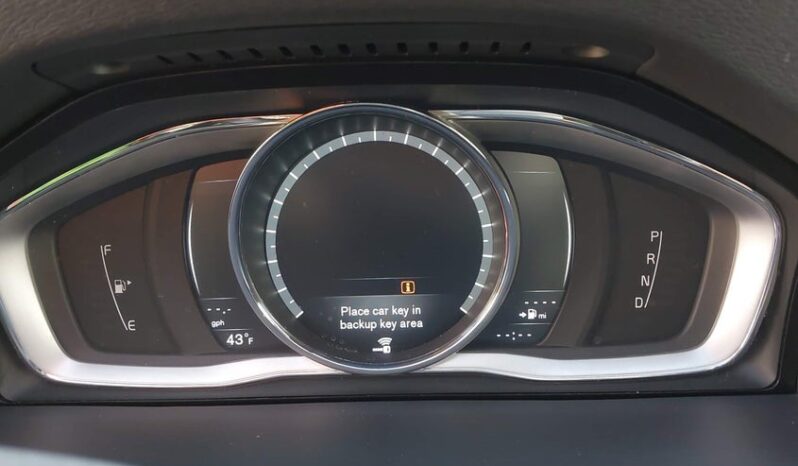 
								2018 Volvo V60 cross country full									