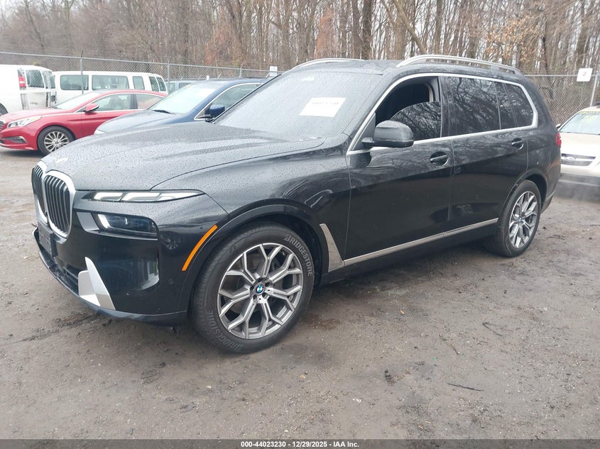 2023 BMW X7