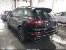 
										2017 Porsche Cayenne full									