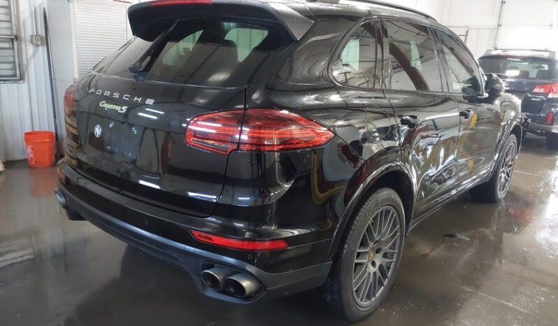 
								2017 Porsche Cayenne full									