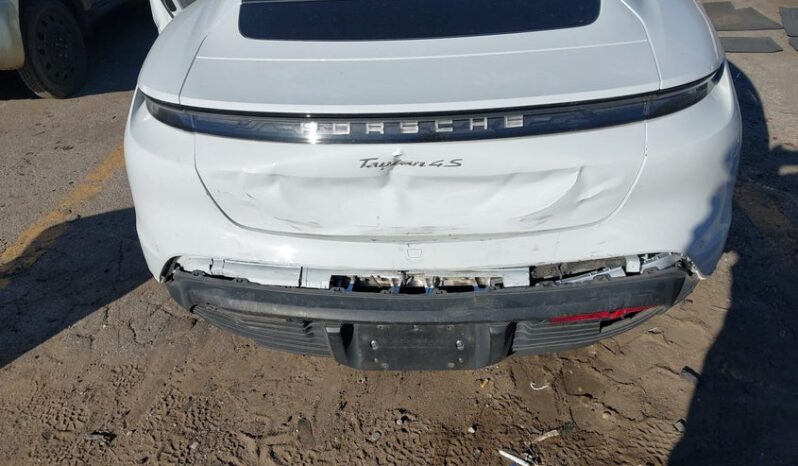 
								2020 Porsche Taycan full									