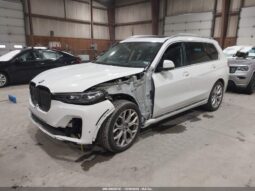 
										2022 BMW X7 full									