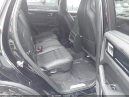 
										2021 Porsche Cayenne full									