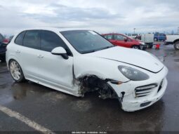 
										2014 Porsche Cayenne full									