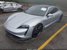 
										2021 Porsche Taycan full									