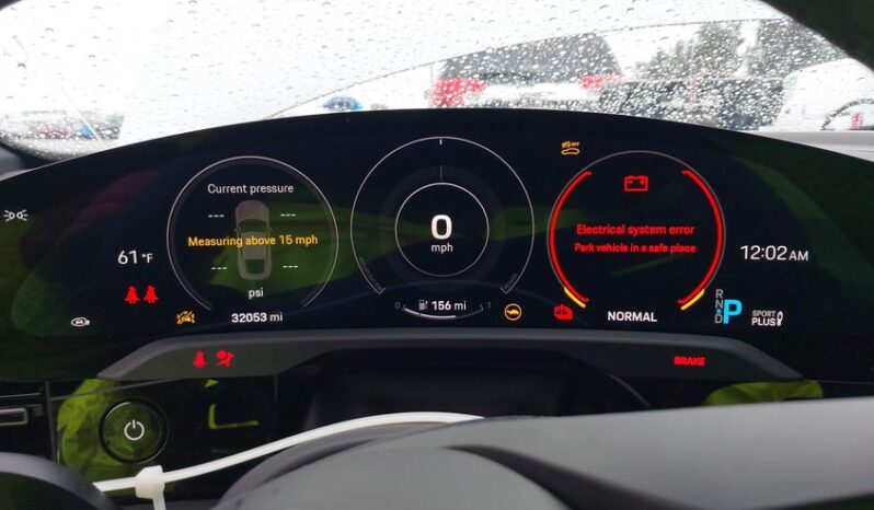 
								2021 Porsche Taycan full									