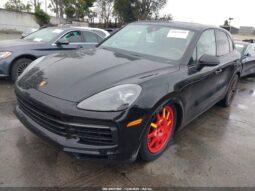 
										2023 Porsche Cayenne full									