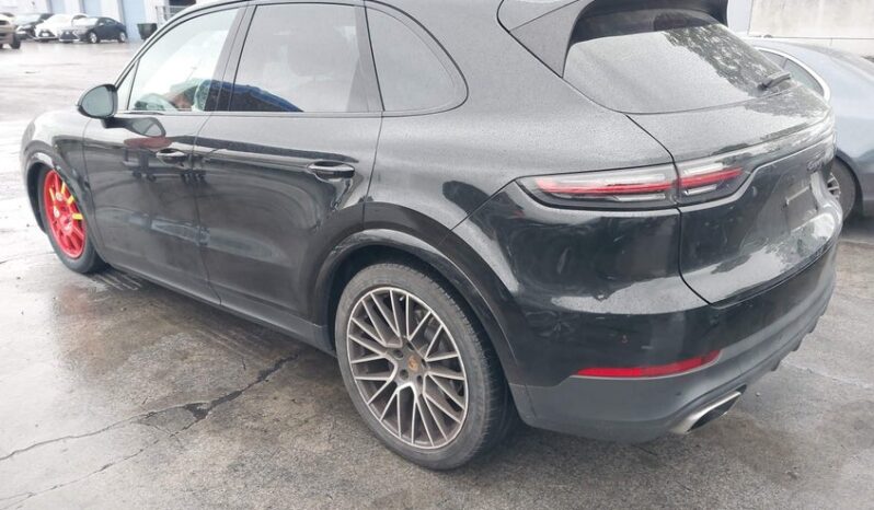 
								2023 Porsche Cayenne full									