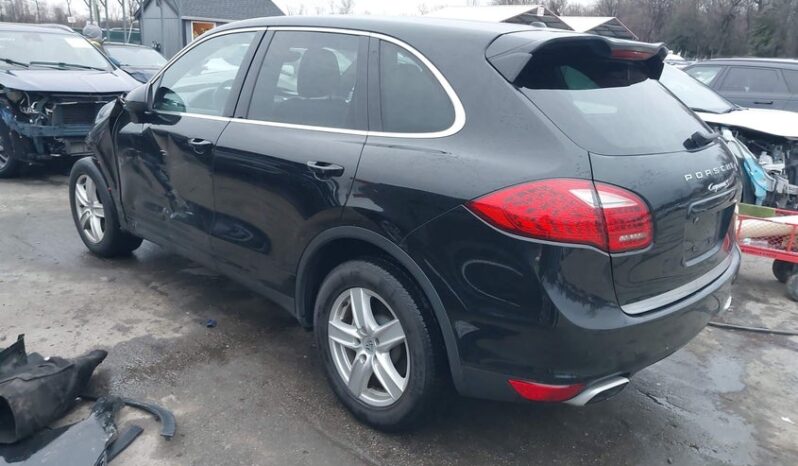 
								2014 Porsche Cayenne full									