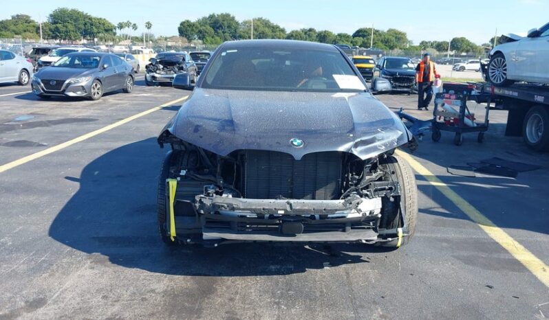
								2022 BMW X6 full									
