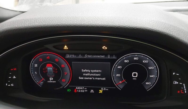 
								2020 Audi Q8 full									