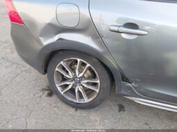 
										2018 Volvo V60 cross country full									