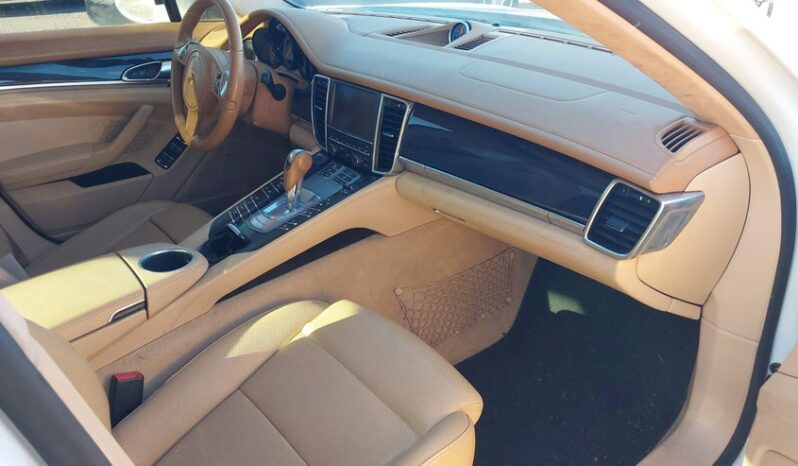 
								2014 Porsche Panamera full									