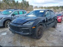 
										2021 Porsche Cayenne full									