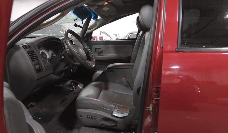 
								2006 Dodge Dakota full									