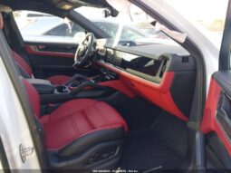 
										2025 Porsche Cayenne full									