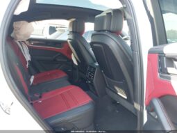 
										2025 Porsche Cayenne full									
