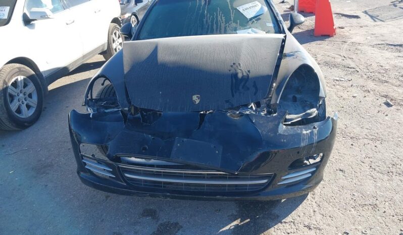 
								2013 Porsche Panamera full									
