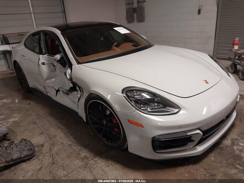 2021 Porsche Panamera