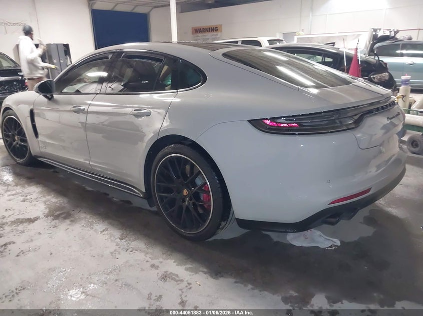 2021 Porsche Panamera