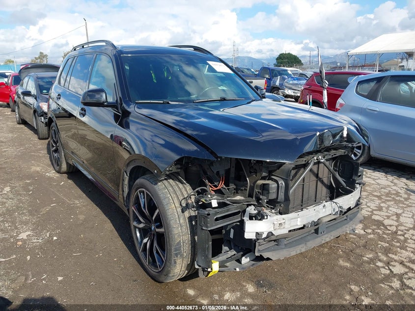 2021 BMW X7