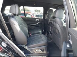 
										2021 BMW X7 full									