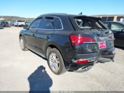 
										2022 Audi Q5 full									