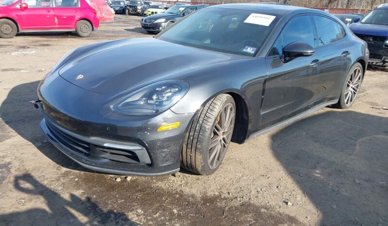 
								2017 Porsche Panamera full									