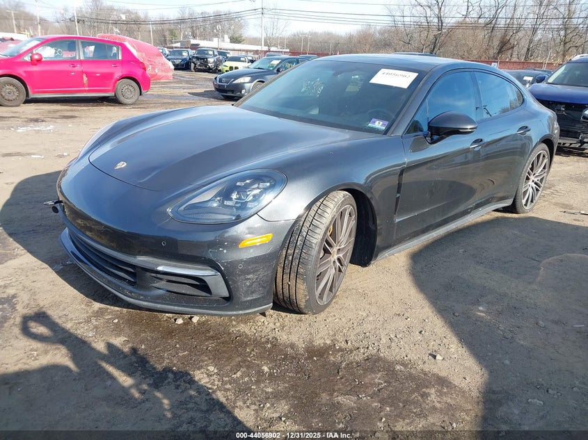 2017 Porsche Panamera