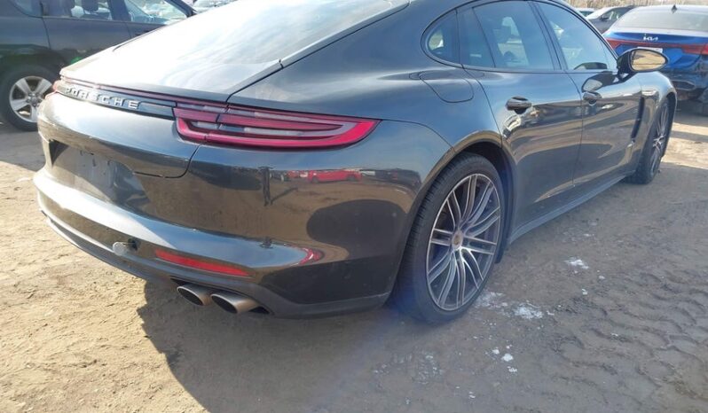 
								2017 Porsche Panamera full									