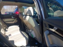 
										2018 Audi Q5 full									