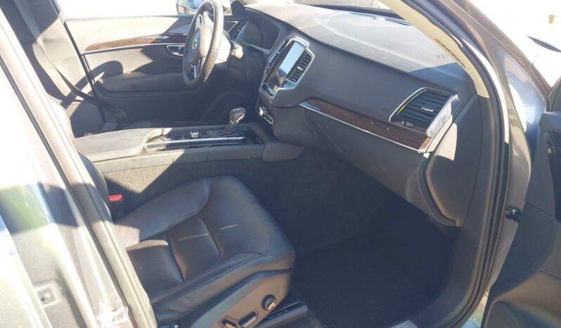 
								2016 Volvo Xc90 full									