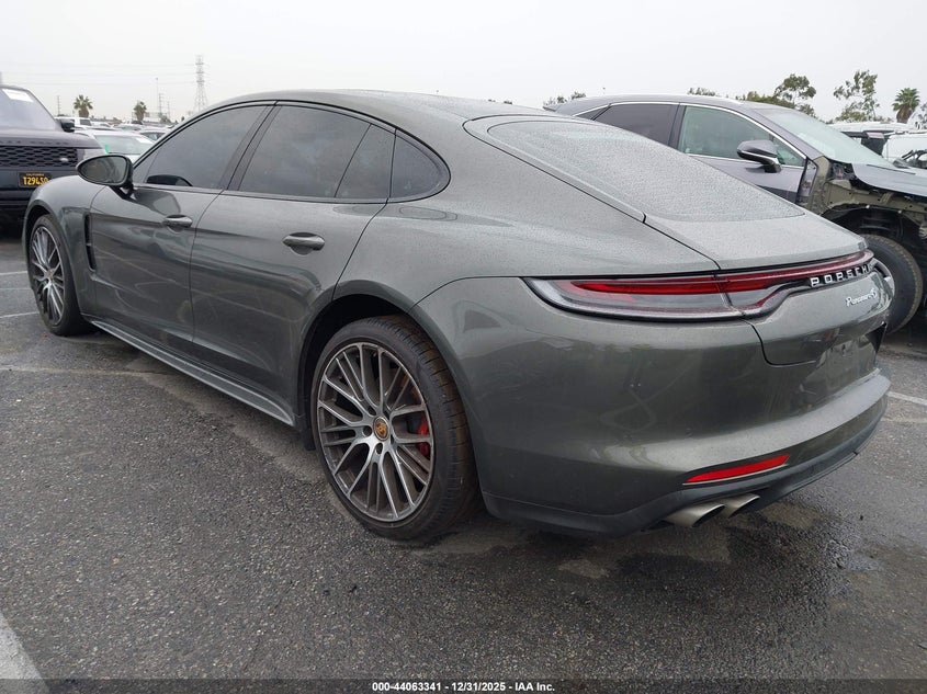 2023 Porsche Panamera