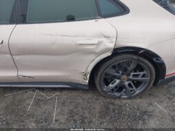 
										2023 Porsche Taycan full									