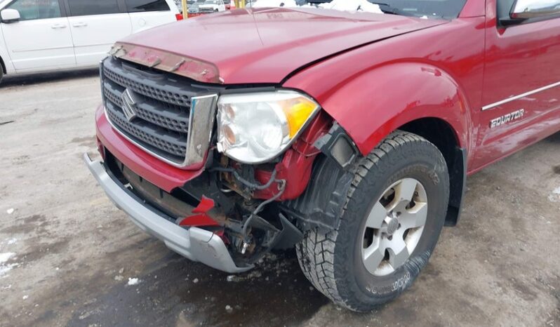 
								2012 Suzuki Equator full									