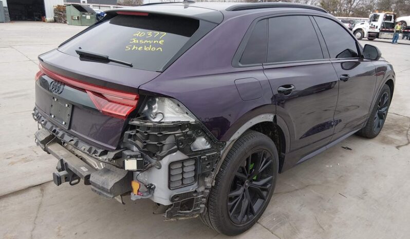 
								2021 Audi Q8 full									