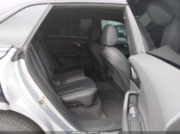 
										2021 Audi Q8 full									
