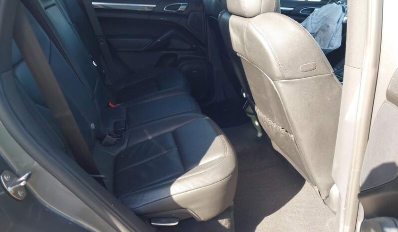 
								2014 Porsche Cayenne full									
