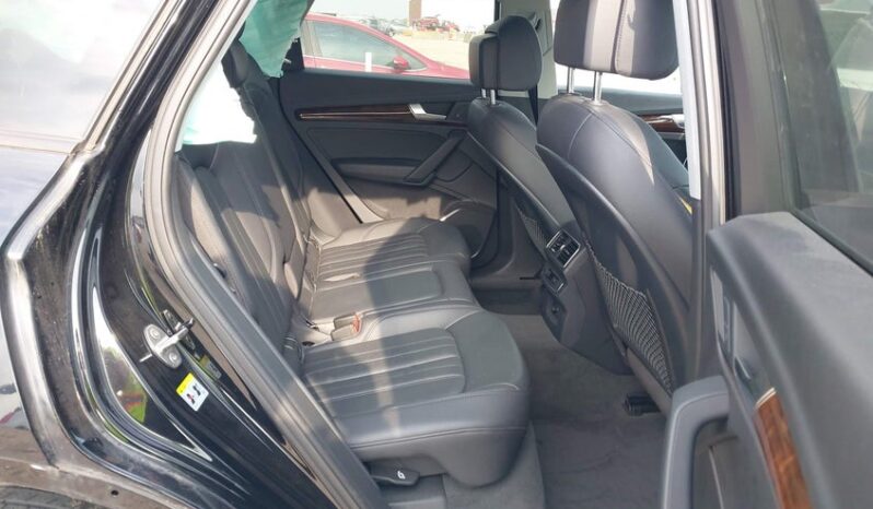 
								2018 Audi Q5 full									